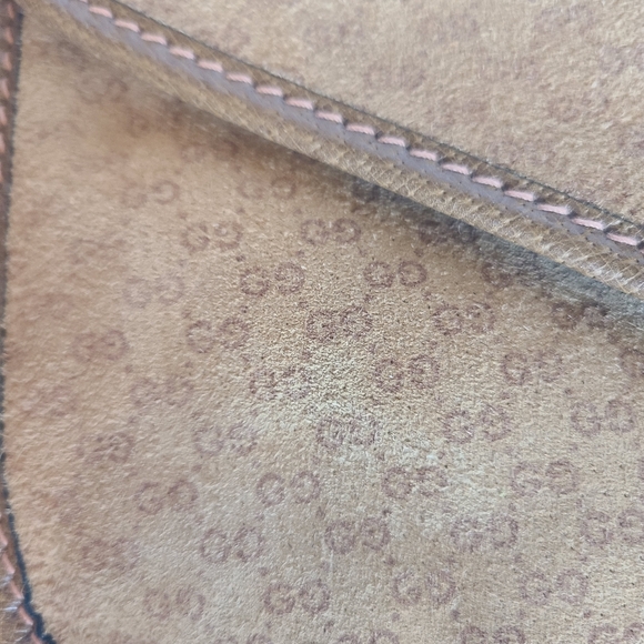 Vintage Gucci Suede Clutch - Picture 5 of 5
